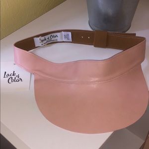 Lack of color pink visor